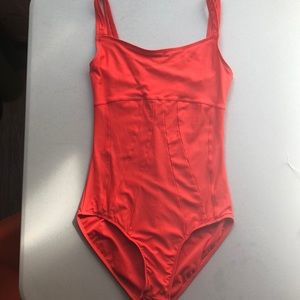 Wear Moi Leo leotard orange M medium canijo